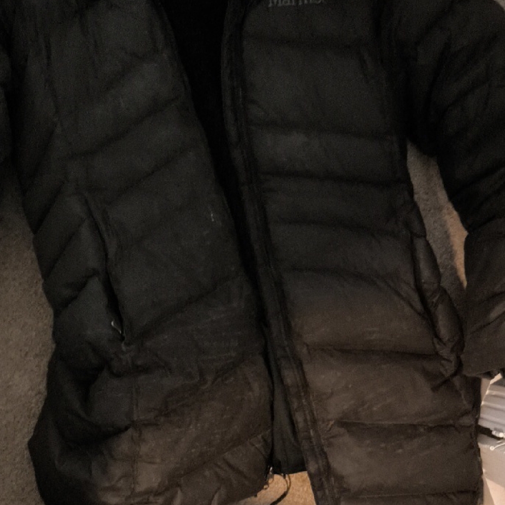 Marmot Women's Dark Puffer Coat with Fur Trim - See The Description - Picture 4 of 7